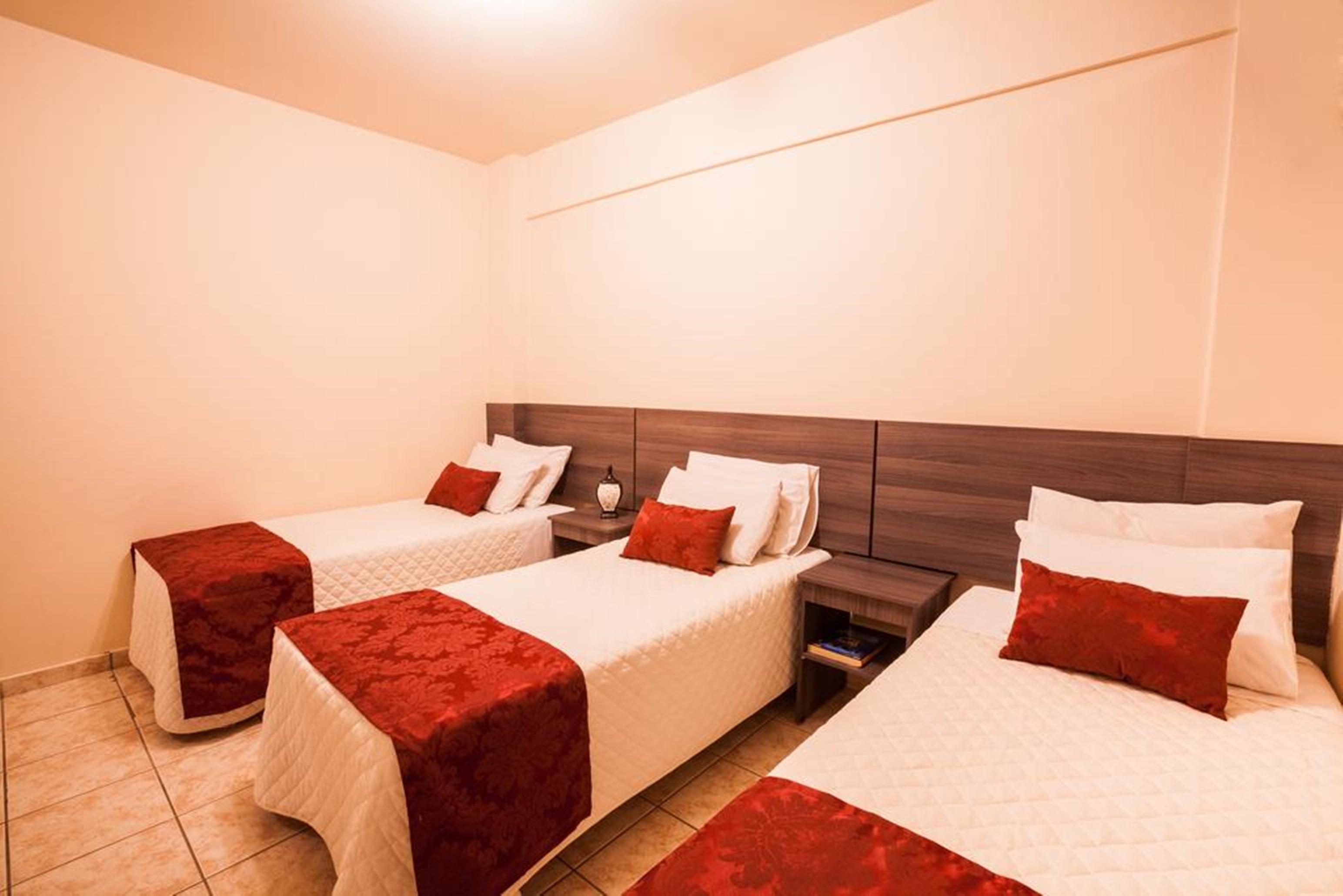 Oft Garden Hotel جويانيا المظهر الخارجي الصورة